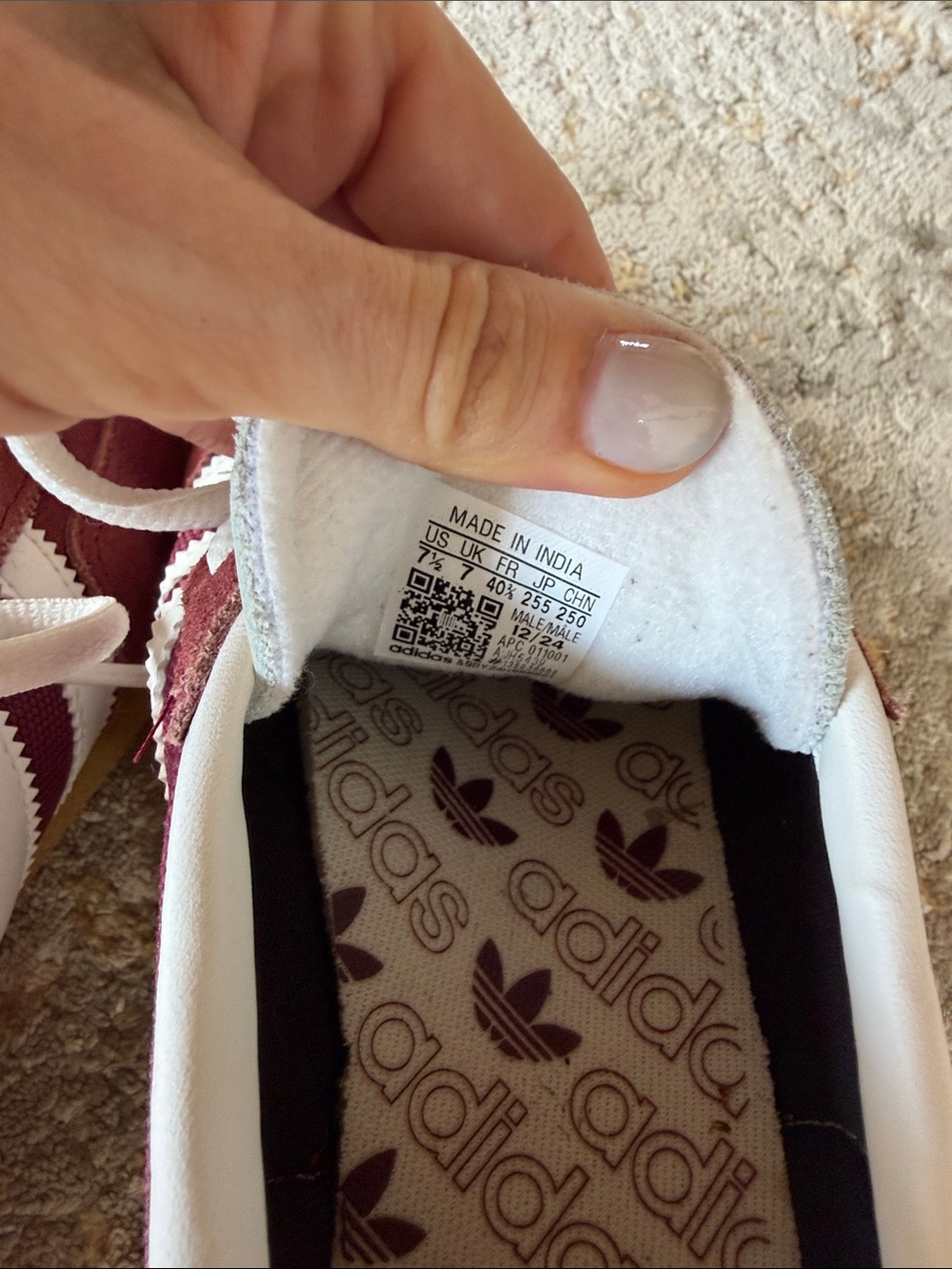 Maroon and white Adidas Handball Spezial - Picture 3 of 4